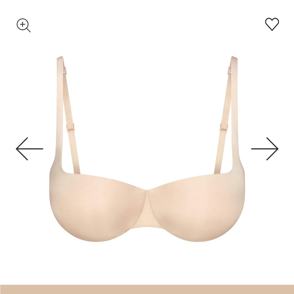 SKIMS Cream Bra